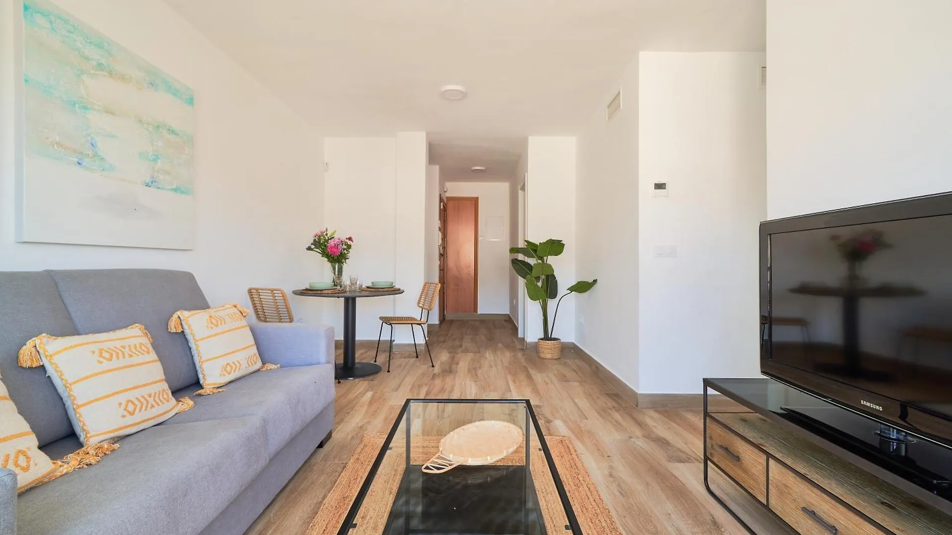 شقة Luminoso Apartamento En Primera Linea De Playa En إِستيبونا
